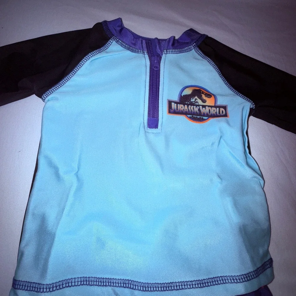 Jurassic World Swimwear Set Kids 12M Blue NEW UPF‎ 50+ Dinosaur 2pc Rash Guard